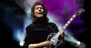 https://ab-b.dk/wp-content/uploads/2025/09/Steve-Hackett-Genesis-Greats-Solo-Gems-web-300x157.jpg